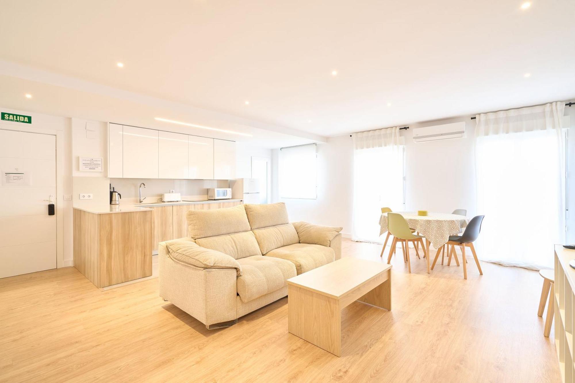 La Brisa Del Jerte By Keyhom Apartment Plasencia Exterior foto
