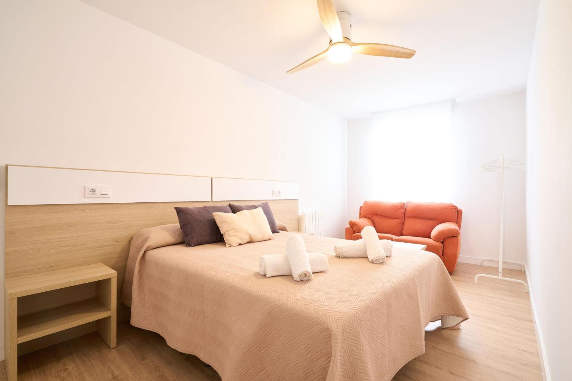 La Brisa Del Jerte By Keyhom Apartment Plasencia Exterior foto