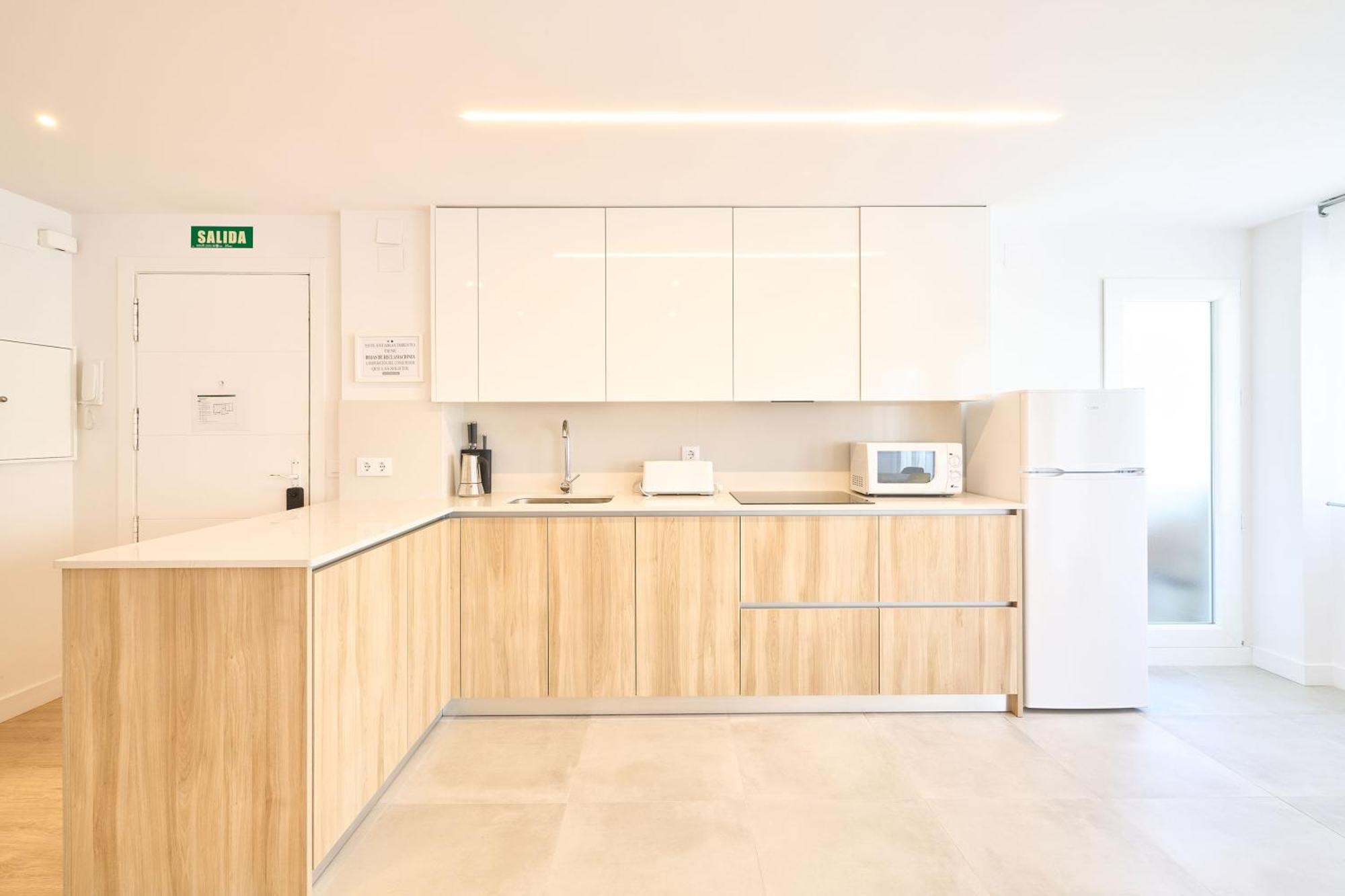 La Brisa Del Jerte By Keyhom Apartment Plasencia Exterior foto